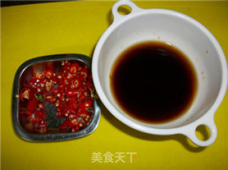 家常菜肴@@鱼香茄子的做法步骤：2