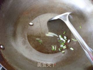 美容菜-----口蘑腐竹炒蹄筋的做法步骤：7