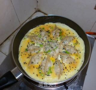 抱蛋煎饺的做法步骤：11