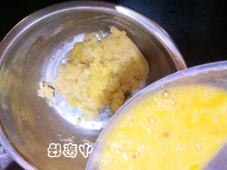 酥脆蛋卷儿的做法步骤：5