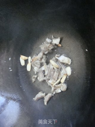 咸鱼干烧冬瓜的做法步骤：4