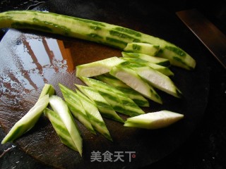 蒜茸炒丝瓜的做法步骤：3