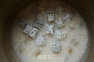 火龙果燕麦粥的做法步骤：5