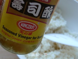 【花样寿司】----心形寿司的做法步骤：1