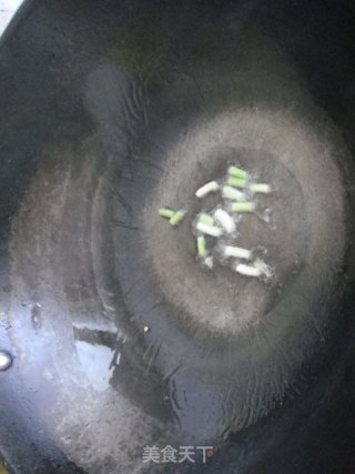 辣炒藕片的做法步骤：3