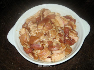 布包豆腐炒肉片的做法步骤：3