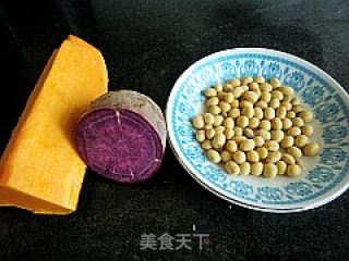 强身健体豆浆---南瓜紫薯豆浆的做法步骤：1