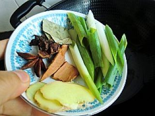 简单家常菜---可乐鸡翅的做法步骤：4