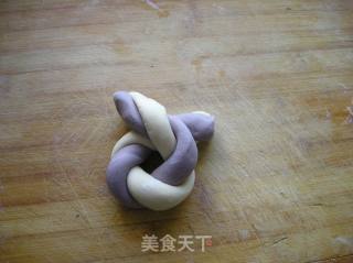 双色紫薯馒头结的做法步骤：7