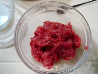 家常菜“蚝油黑椒炒牛肉”的做法步骤：3