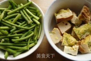 苏北农家菜——蒜苗鸭蛋烧肉的做法步骤：10