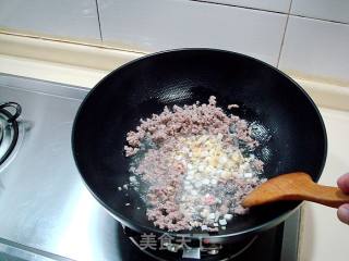 家常烩菜“杂菇烩玉子豆腐”的做法步骤：3