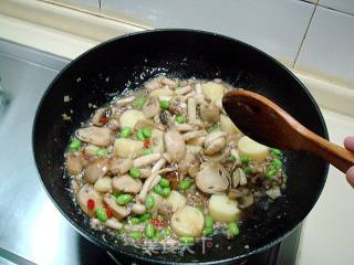 家常烩菜“杂菇烩玉子豆腐”的做法步骤：11