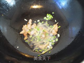 猪肉烧芋头的做法步骤：4