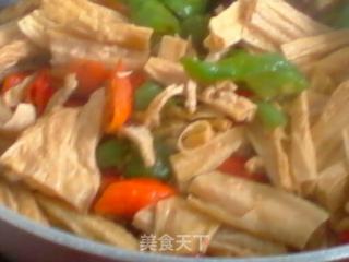 炒腐竹的做法步骤：9