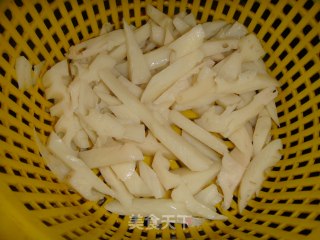 孜然藕条的做法步骤：5