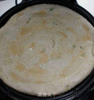 葱花锅盔的做法步骤：9