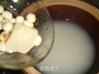 莲子桂圆粥的做法步骤：6