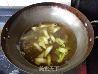 娃娃菜牛肉面的做法步骤：7