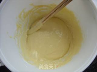 葱油鸡蛋饼的做法步骤：3