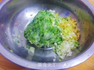 【简单制作的花样饼大全】乡村特色---玉米快菜贴饼子的做法步骤：10