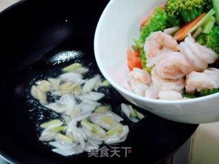 营养美味儿“炒什锦”的做法步骤：6