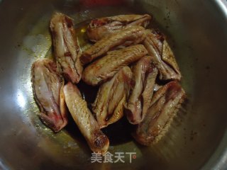 粉蒸鸡翅的做法步骤：2