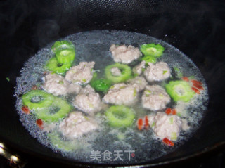苦瓜汆丸子的做法步骤：6