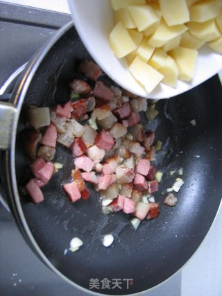 土豆腊肉饭的做法步骤：5