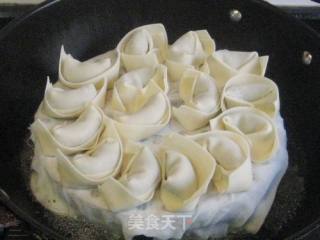 菜肉大馄饨的做法步骤：7