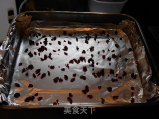 蔓越莓蛋糕卷的做法步骤：2