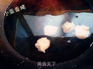 虾丸翡翠汤的做法步骤：4