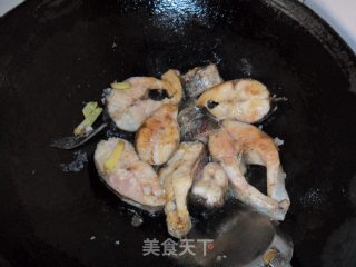 豆豉烧鱼块的做法步骤：4