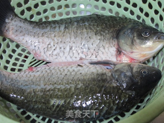 吉庆红烧鱼的做法步骤：1