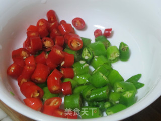 吉庆红烧鱼的做法步骤：3