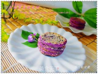 【简单制作的花样饼大全】双麻紫薯糯米饼的做法步骤：20