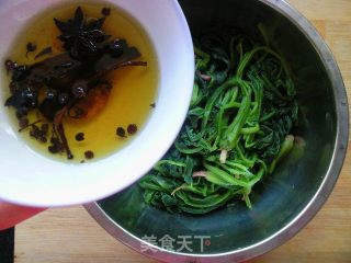 干豆腐炝菠菜的做法步骤：8