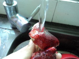 滋阴润肺活血养颜的---【红菇鸭丝粥】的做法步骤：3