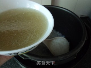 滋阴润肺活血养颜的---【红菇鸭丝粥】的做法步骤：7