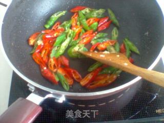 青椒炒鸡蛋和粉丝的做法步骤：6