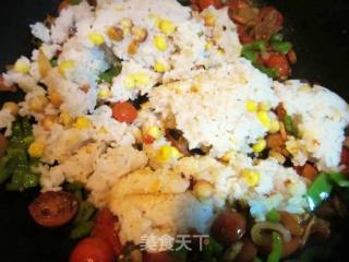 美味蛋包饭的做法步骤：9