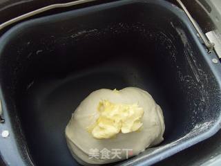 牛角面包的做法步骤：3