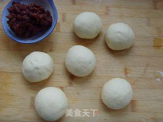 红豆超人面包的做法步骤：5