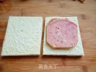 自制营养美味的港式能量早餐—火腿西多士的做法步骤：5