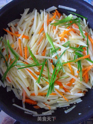 【素菜】葱油土豆丝的做法步骤：11