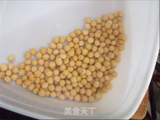 清热坠火 苦瓜蚝豉黄豆排骨汤的做法步骤：3