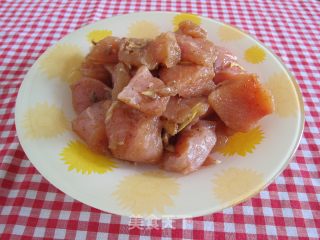 盐酥鸡块的做法步骤：2
