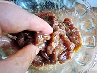 简单家常菜---洋葱炒牛柳的做法步骤：6