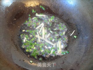 排骨烧芋头的做法步骤：5