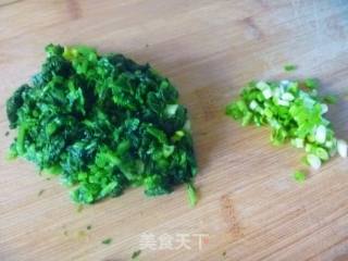 【简单制作的花样饼大全】菠菜鸡蛋饼的做法步骤：3